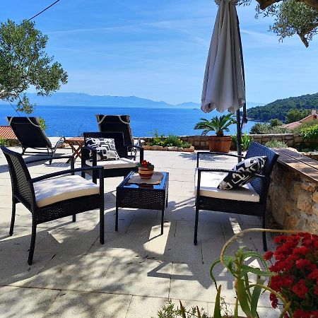 فيلا Weekend House Olive Garden Donje Selo na Šolti المظهر الخارجي الصورة
